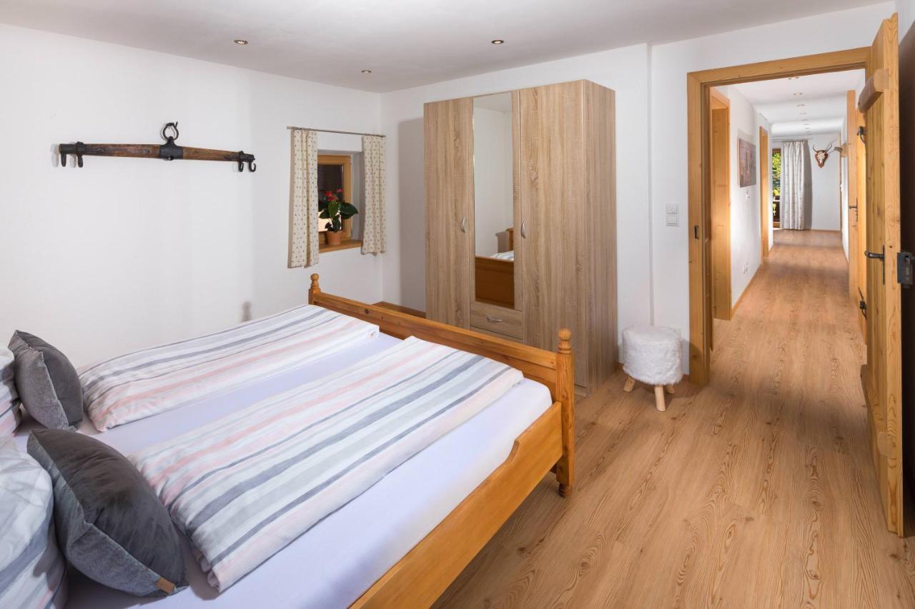 Rauchenbichlhof Apartment โรพอลดิง ภายนอก รูปภาพ