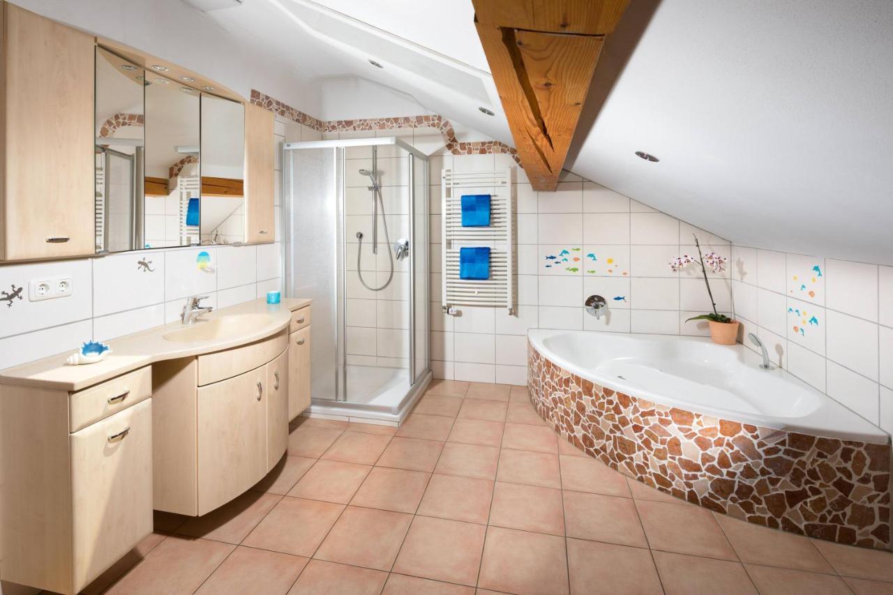 Rauchenbichlhof Apartment โรพอลดิง ภายนอก รูปภาพ
