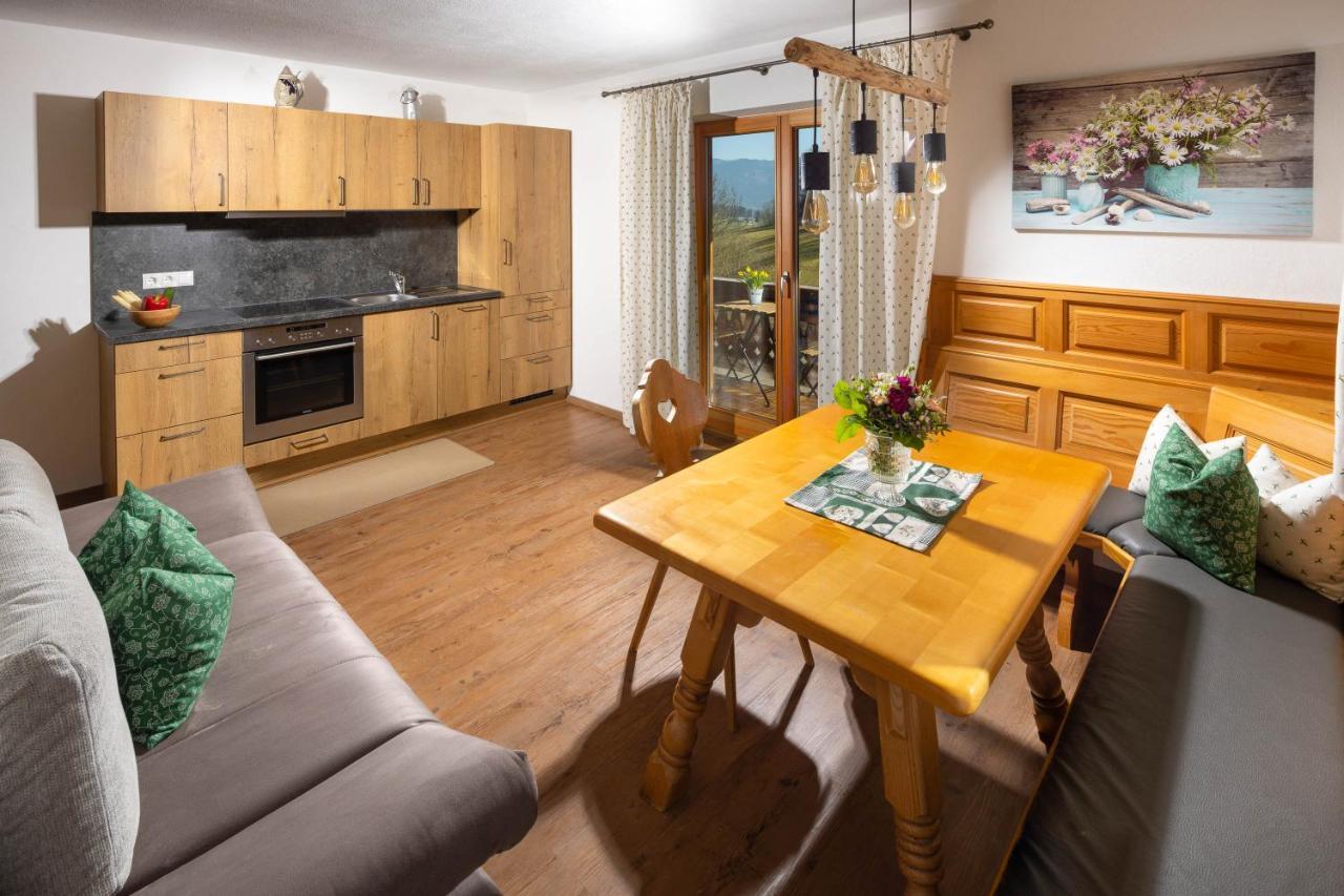 Rauchenbichlhof Apartment โรพอลดิง ภายนอก รูปภาพ